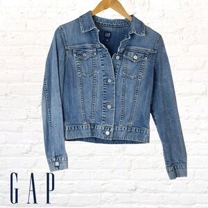 Gap Women’s Classic Jean Jacket Size Small Denim Jacket